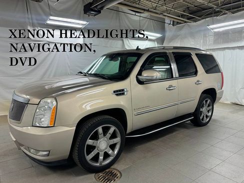 Used 2008 Cadillac Escalade Luxury image 1