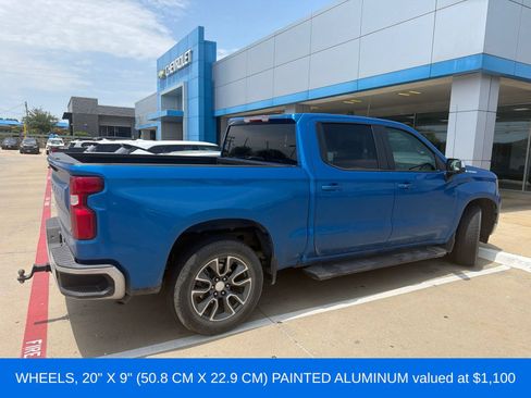 Used 2022 Chevrolet Silverado 1500 LT RWD image 4