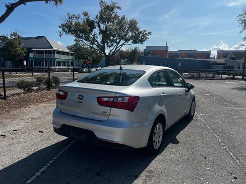 Used 2016 Kia Rio LX image 9