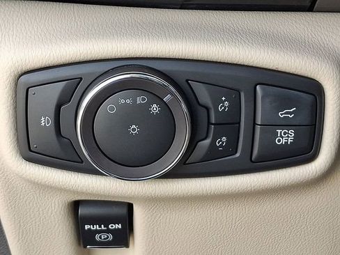 Used 2019 Lincoln Nautilus Reserve image 28