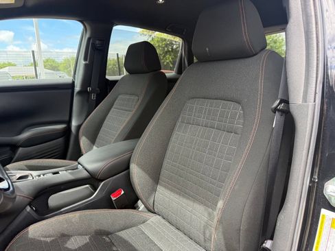 Used 2023 Honda HR-V Sport image 11