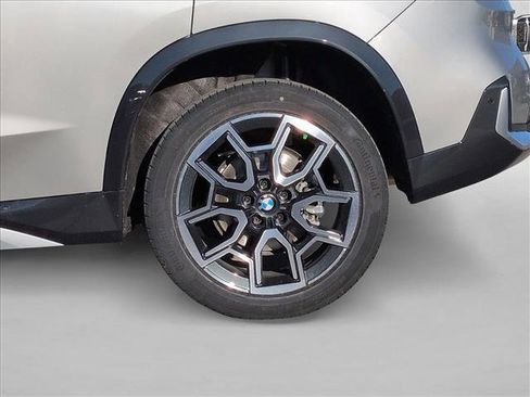 New 2026 BMW X1 xDrive28i w/ Technology Package AWD/4WD image 10