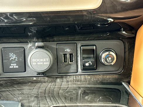 Used 2018 INFINITI QX80 4WD w/ Deluxe Technology Package image 18