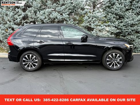 Used 2025 Volvo XC60 B5 Plus image 11