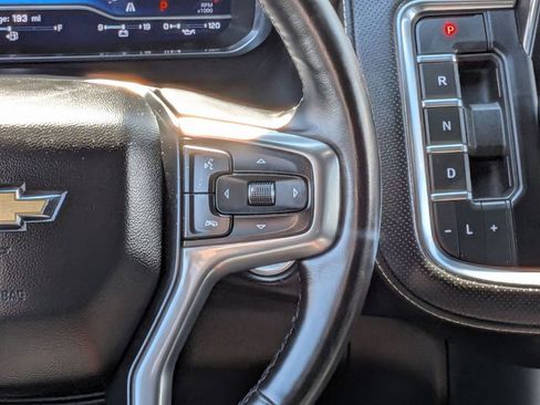 Used 2023 Chevrolet Suburban Premier image 26