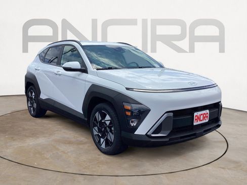 Used 2024 Hyundai Kona SEL FWD image 7