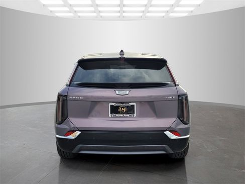 New 2026 Cadillac Optiq Luxury 1 image 5