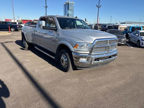 Used 2016 RAM 3500 Laramie image 8