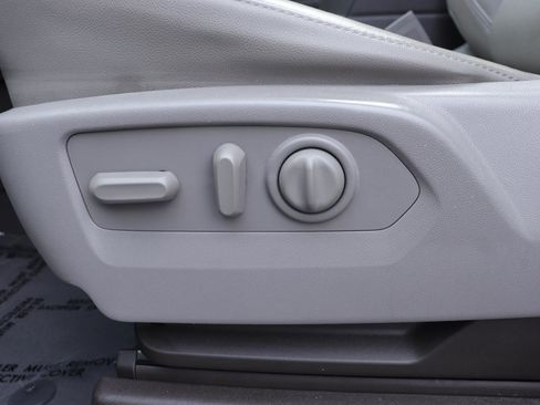 Used 2019 GMC Sierra 1500 SLT w/ SLT Premium Plus Package image 26