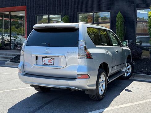 Used 2017 Lexus GX 460 w/ Navigation Package AWD/4WD image 11