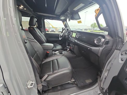 Used 2022 Jeep Wrangler Unlimited Rubicon w/ Xtreme Recon 35" Tire Package AWD/4WD image 31