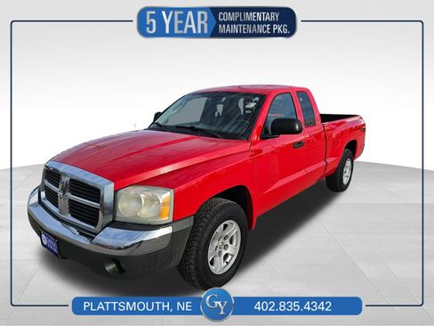 Used 2005 Dodge Dakota SLT w/ Trailer Tow Group image 1