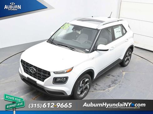 New 2026 Hyundai Venue SEL FWD image 30