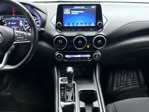 Certified 2023 Nissan Sentra SR w/ Midnight Edition Package FWD image 13