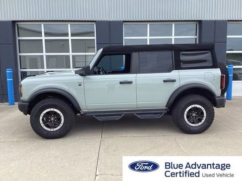 Used 2023 Ford Bronco Big Bend w/ Sasquatch Package AWD/4WD image 1