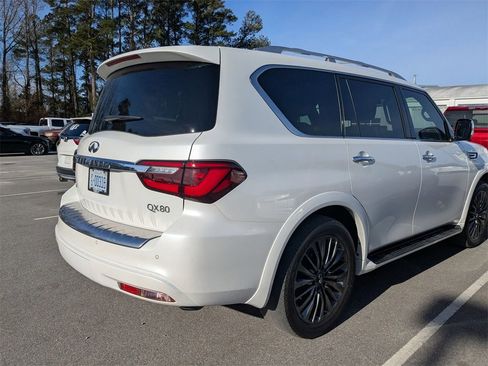 Used 2023 INFINITI QX80 Sensory w/ Cargo Package image 10