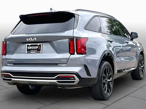 Used 2023 Kia Sorento SX image 13