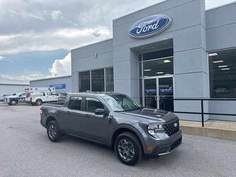 New 2025 Ford Maverick XLT w/ XLT Luxury Package image 8