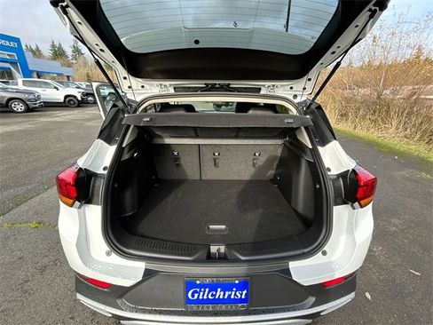 Certified 2023 Buick Encore GX Preferred w/ Cold Weather Comfort Package image 25