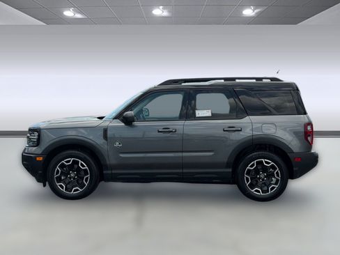Used 2025 Ford Bronco Sport Outer Banks w/ Outer Banks Tech Package+ AWD/4WD image 3