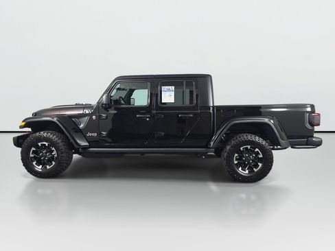 New 2026 Jeep Gladiator Sport AWD/4WD image 3