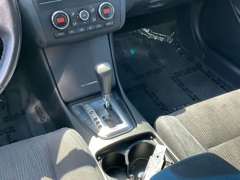 Used 2010 Nissan Altima 2.5 S w/ Convenience Plus Pkg image 43