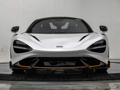 Used 2021 McLaren 765LT RWD image 36