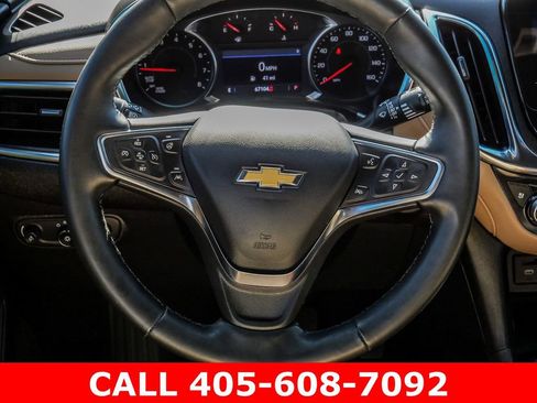 Used 2023 Chevrolet Equinox Premier AWD/4WD image 25