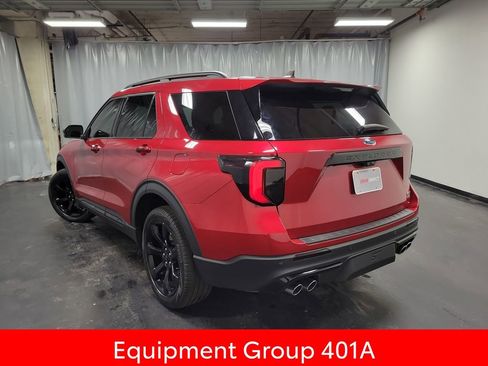 Used 2024 Ford Explorer ST w/ Equipment Group 401A image 6