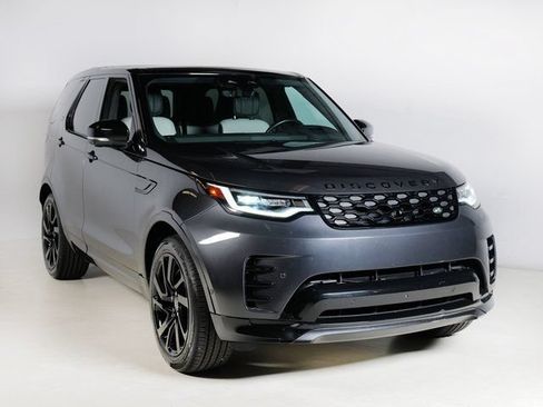 Certified 2024 Land Rover Discovery Dynamic SE AWD/4WD image 10