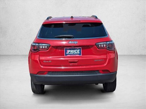 Used 2021 Jeep Compass Sport AWD/4WD image 7