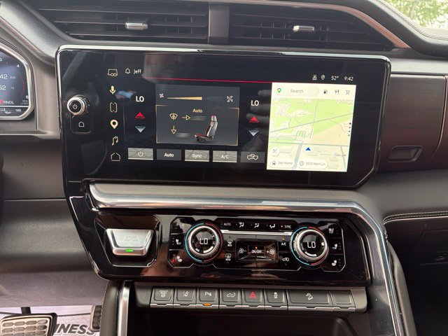 Used 2024 GMC Sierra 2500 Denali Ultimate AWD/4WD image 23
