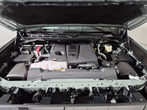 New 2026 Toyota Tundra SR5 image 12