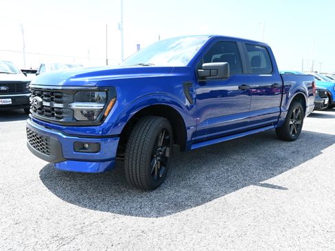 New 2026 Ford F150 STX w/ F-150 LOBO Package AWD/4WD image 8