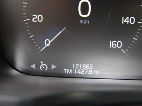 Used 2020 Volvo S60 T5 Momentum FWD image 26