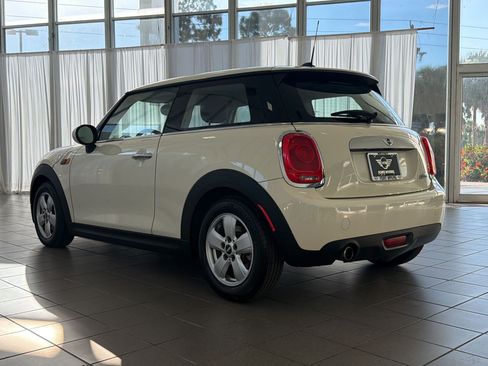 Used 2015 MINI Cooper 2-Door Hardtop FWD image 3