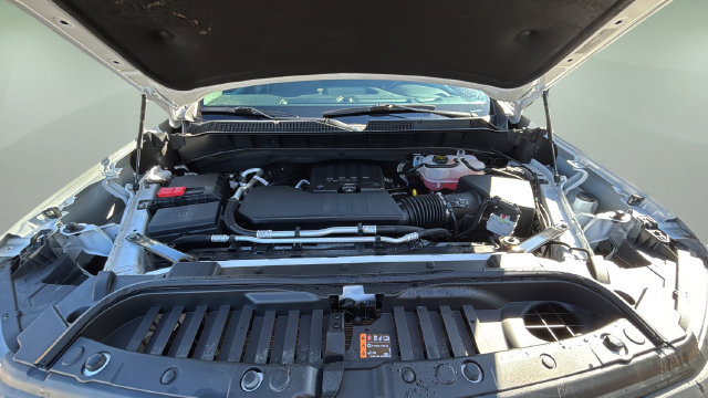 Used 2025 Chevrolet Silverado 1500 Custom AWD/4WD image 31