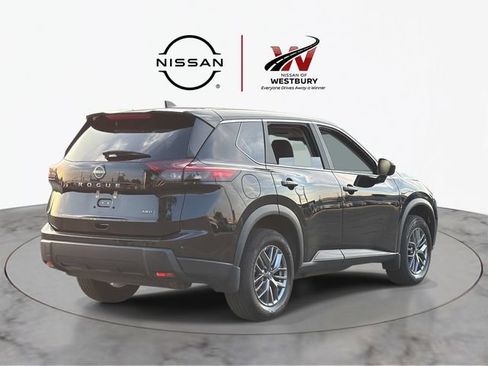 Used 2025 Nissan Rogue S AWD/4WD image 7