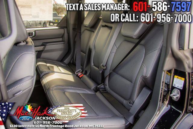 Used 2026 Ford Bronco Badlands AWD/4WD image 30