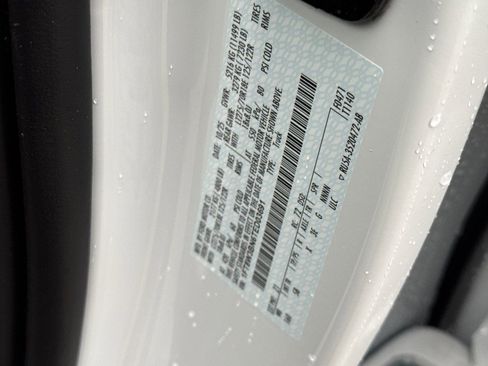 New 2026 Ford F350 Lariat w/ FX4 Off-Road Package image 33