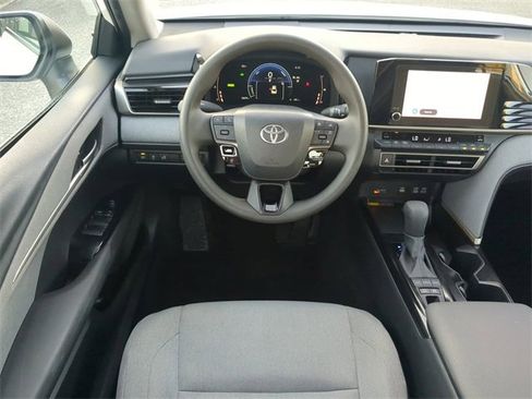 Certified 2025 Toyota Camry LE image 15