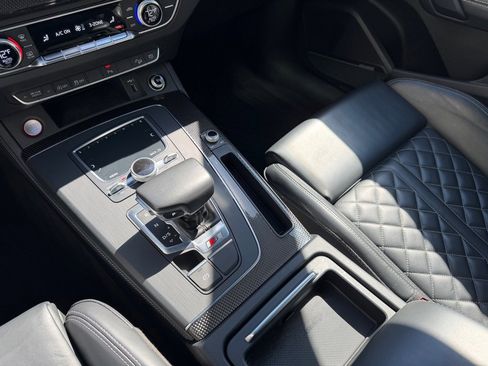 Used 2018 Audi SQ5 Premium Plus w/ Navigation Package AWD/4WD image 20