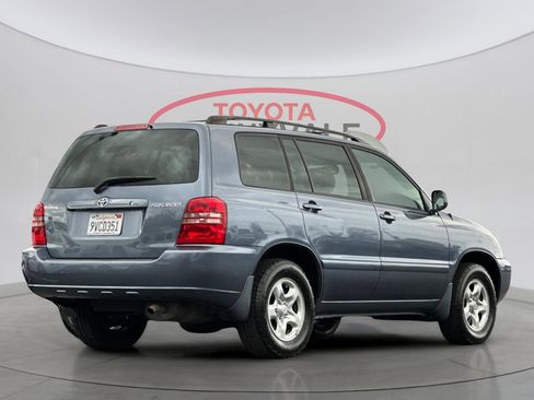 Used 2003 Toyota Highlander Base image 3