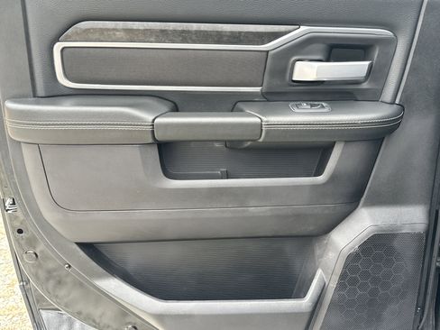 Used 2024 RAM 2500 Big Horn image 21