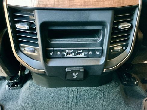 Used 2023 RAM 1500 Limited image 33