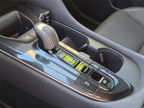 Certified 2026 Toyota Crown Limited image 24