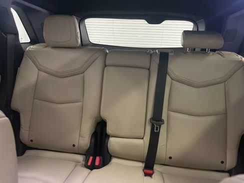 Used 2017 Cadillac XT5 Premium Luxury image 13