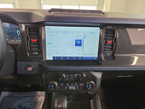 Used 2024 Ford Bronco Raptor w/ Interior Carbon Fiber Pack 6 AWD/4WD image 22