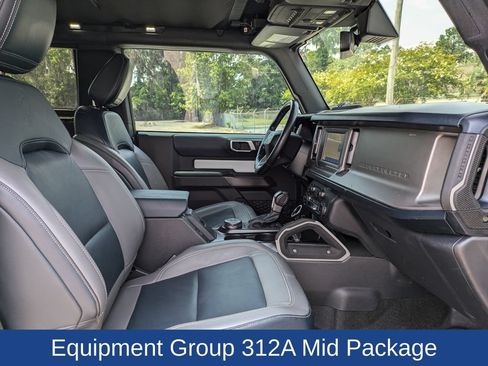 Used 2021 Ford Bronco Outer Banks w/ Sasquatch Package AWD/4WD image 14