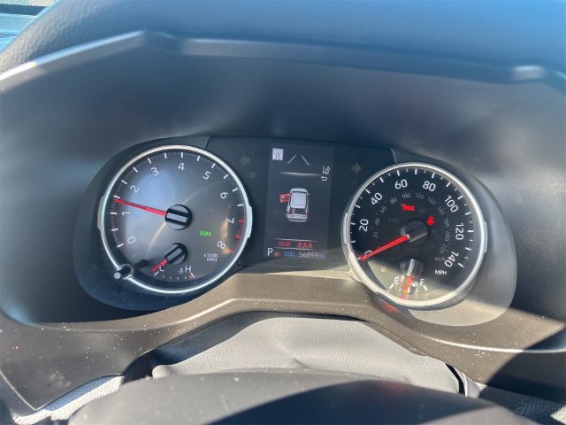 Used 2019 Toyota RAV4 XLE FWD image 10